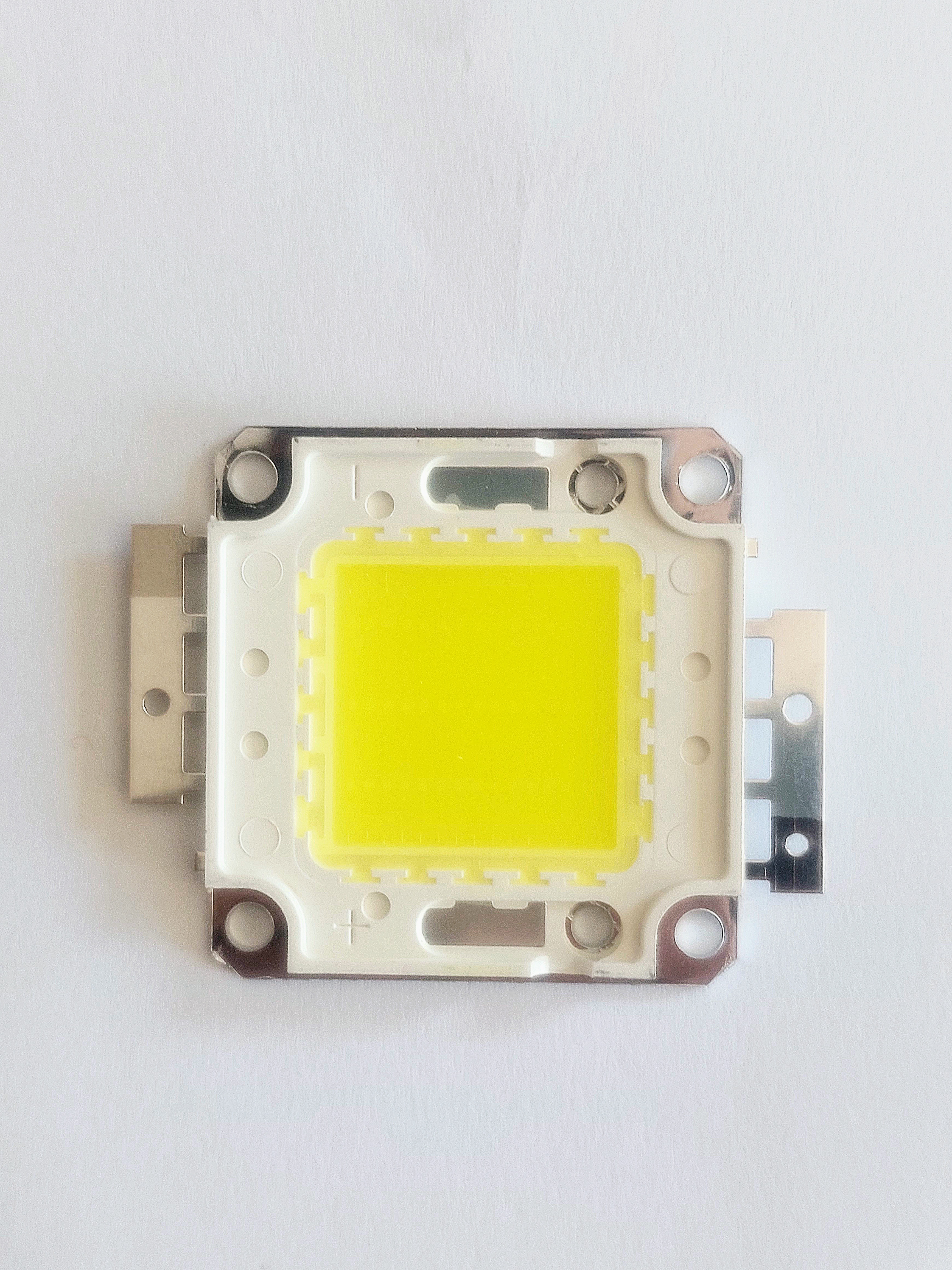 پاور ال ای دی ۱۰۰ وات